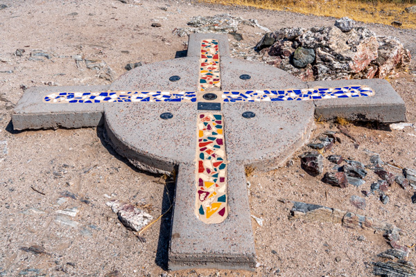 Photo of Gila and Salt River survey point encased in a concrete compass